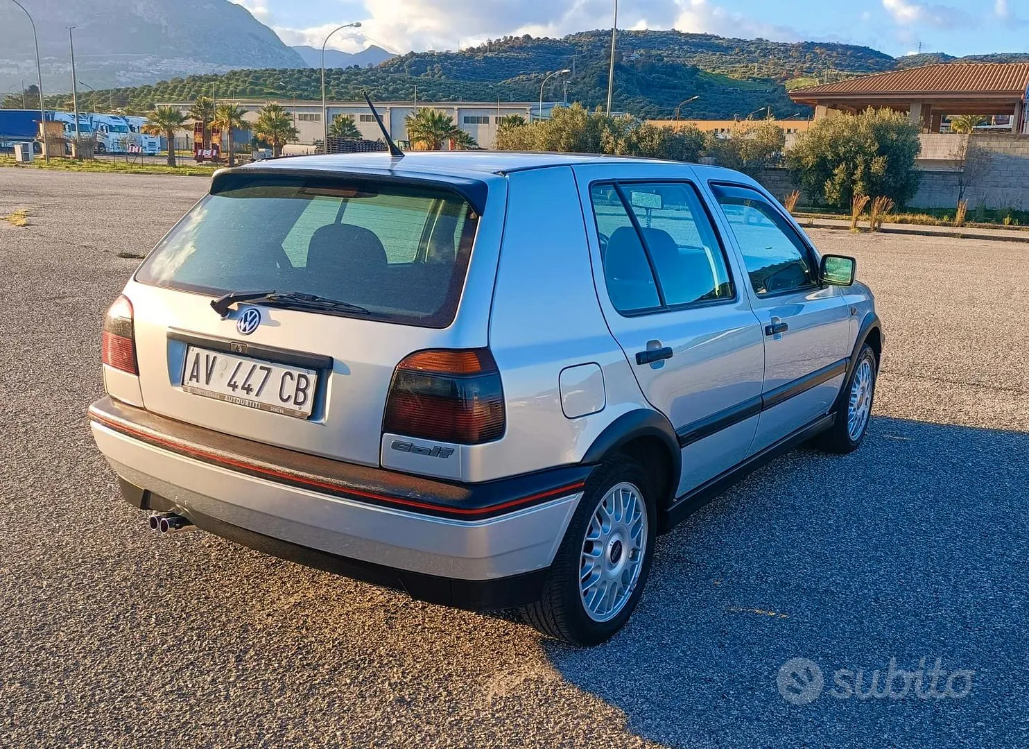 Volkswagen Golf 1997 photo 3