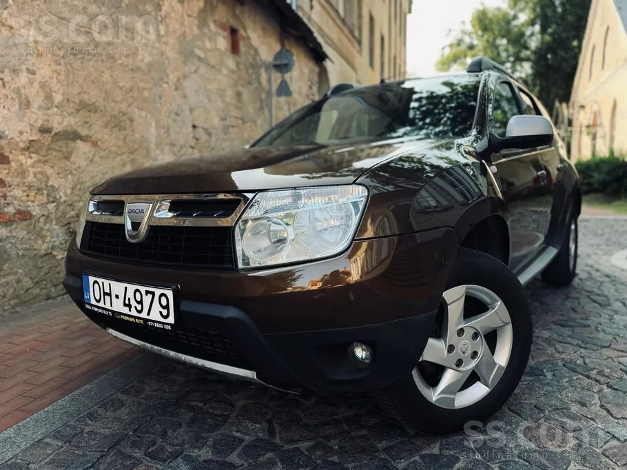 Dacia Duster 2010 photo 3