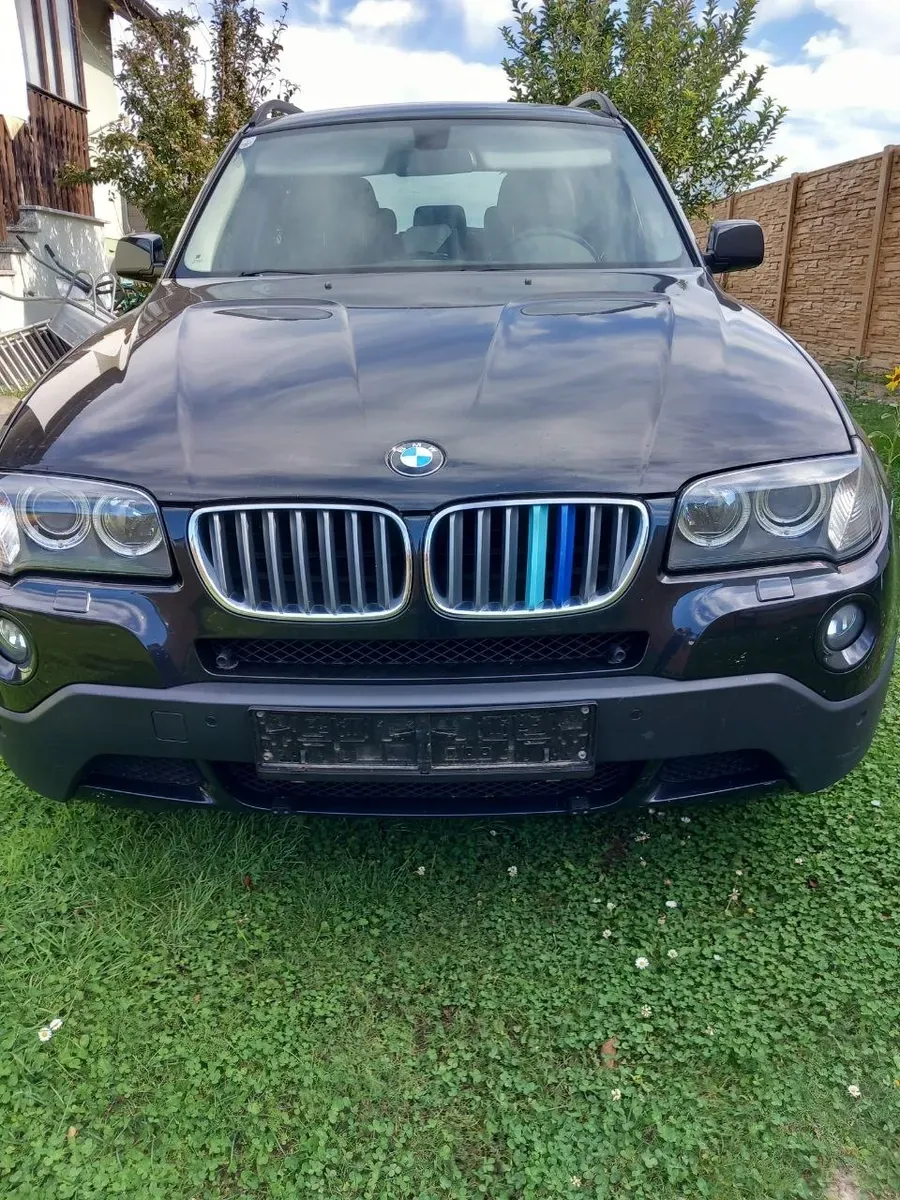 BMW X3 2009 photo 2
