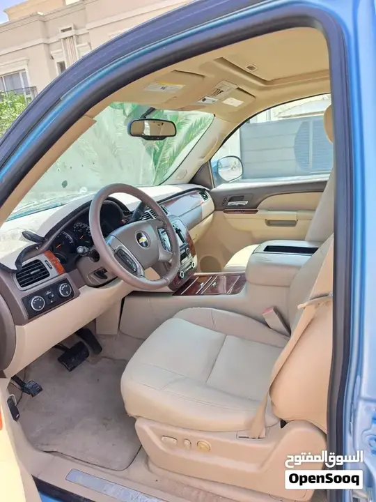 Chevrolet Tahoe 2012 photo 3