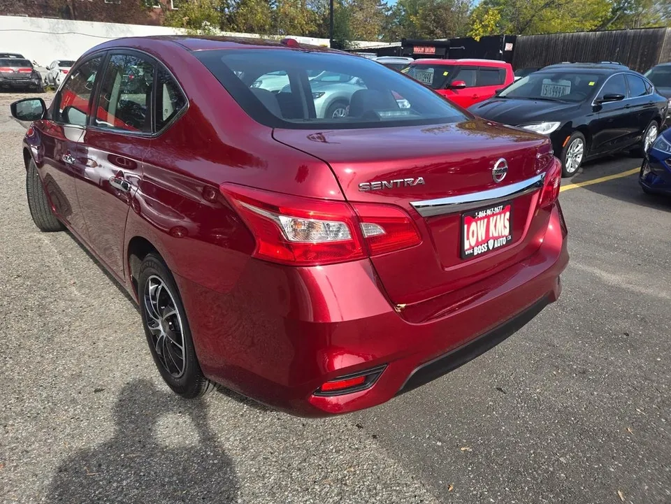 Nissan Sentra 2016 photo 4