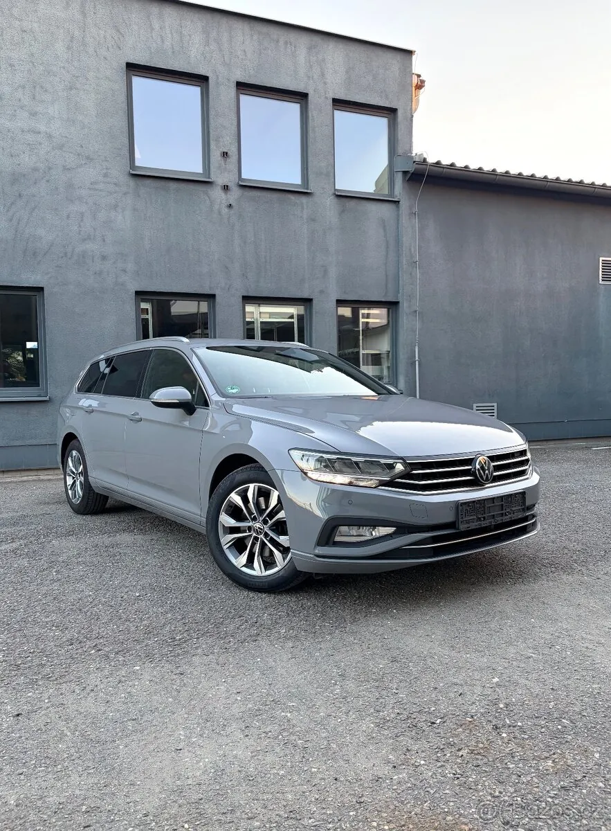 Volkswagen Passat 2024 photo 3