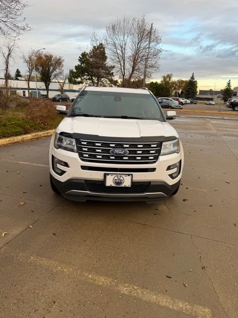 Ford Explorer 2017 photo 3