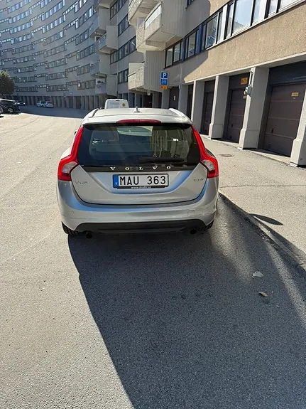Volvo V60 2012 photo 3
