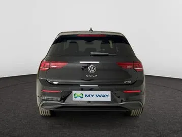 Volkswagen Golf 2026 photo 3