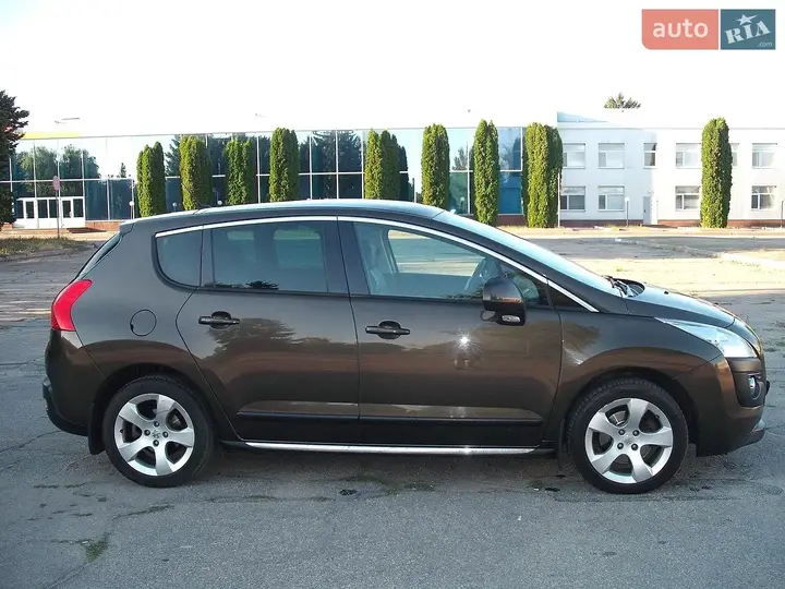 Peugeot 3008 2012 photo 2