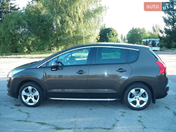 Peugeot 3008 2012 photo 3
