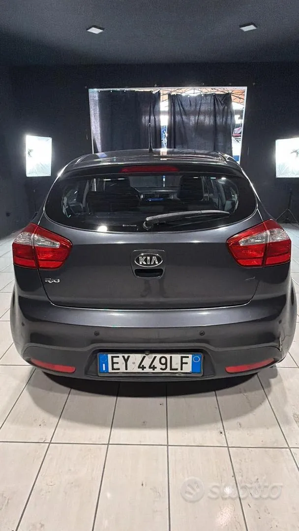 Kia Rio 2015 photo 5