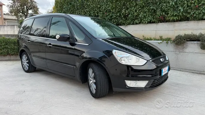 Ford Galaxy 2007 photo 2