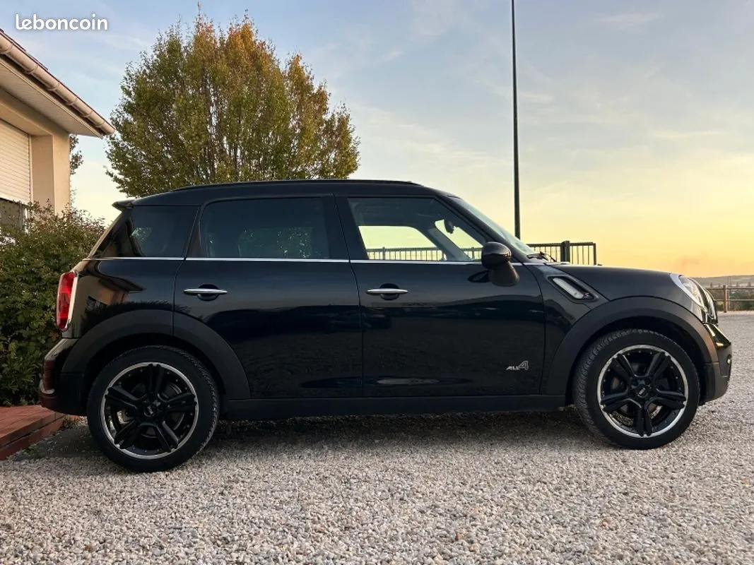Mini Countryman 2012 photo 4