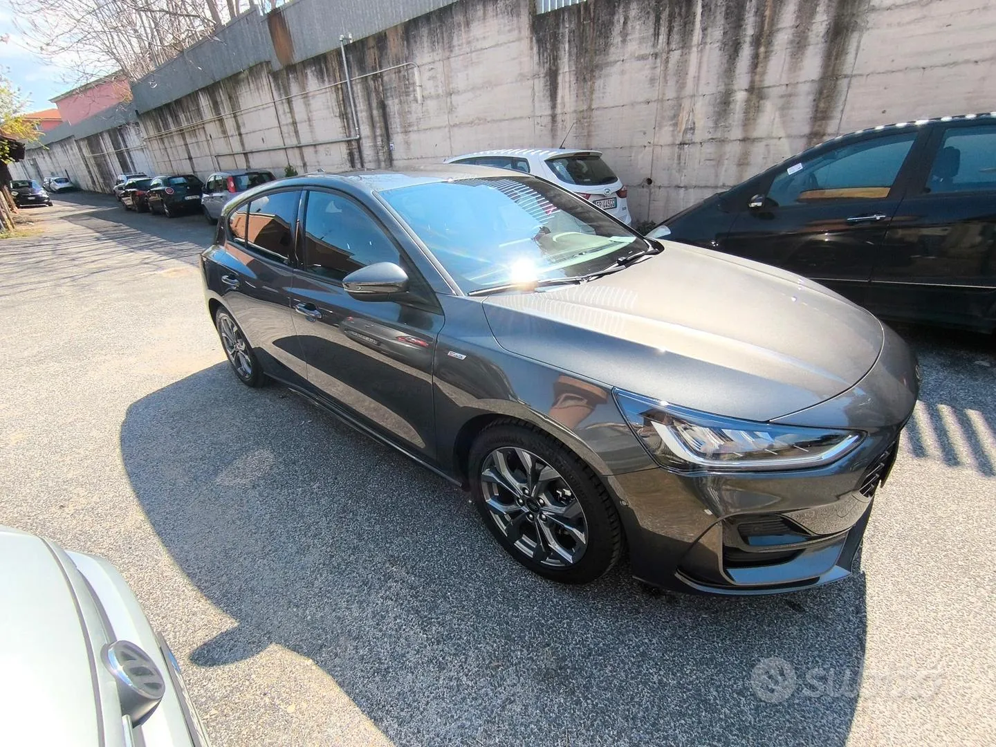 Ford Focus 2023 photo 2