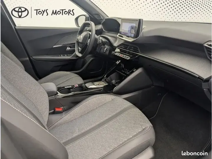 Peugeot 2008 2025 photo 4