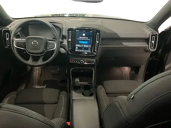 Volvo Ex40 2025 photo 5