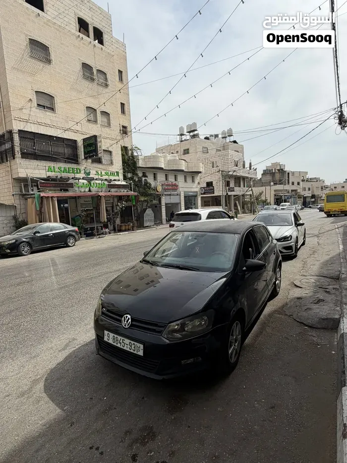 Volkswagen Polo 2011 photo 2