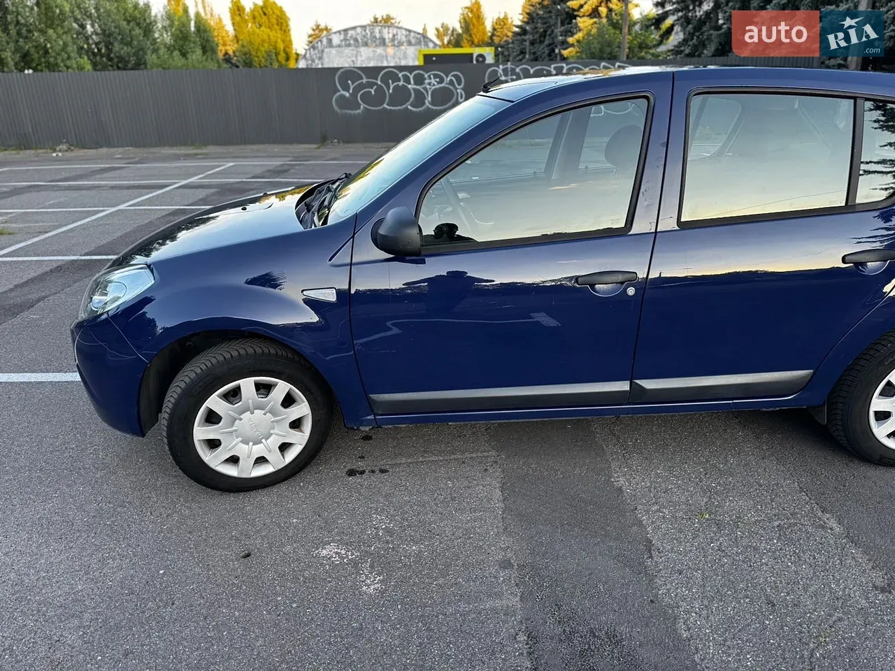 Dacia Sandero 2009 photo 4