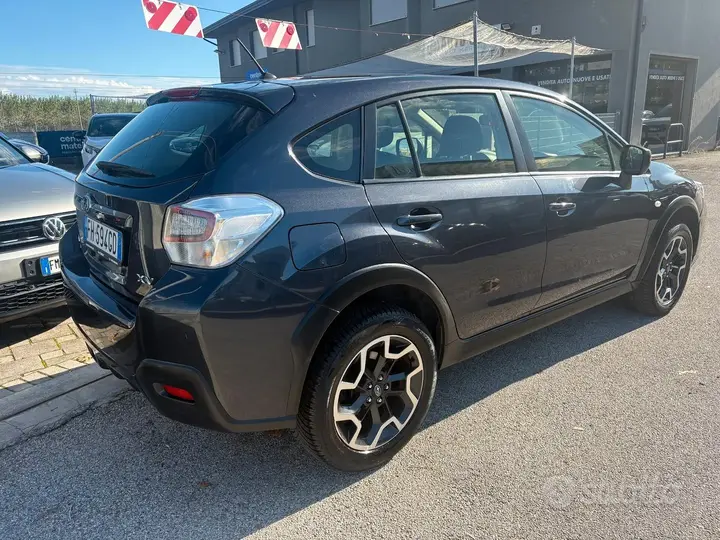 Subaru Xv 2017 photo 4