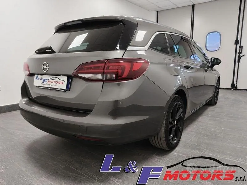 Opel Astra 2020 photo 4