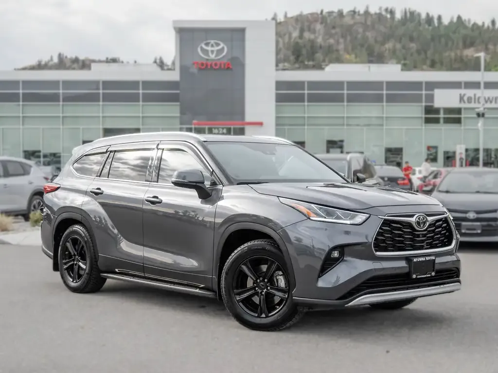 Toyota Highlander 2022 photo 2