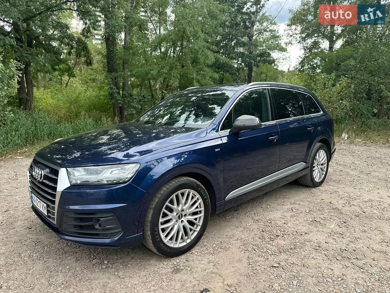 Audi Q7 2018 photo 2