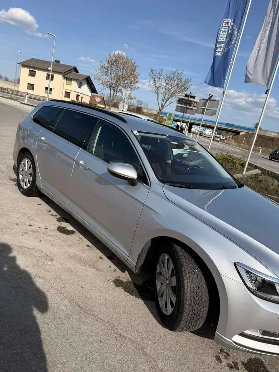 Volkswagen Passat 2015 photo 2