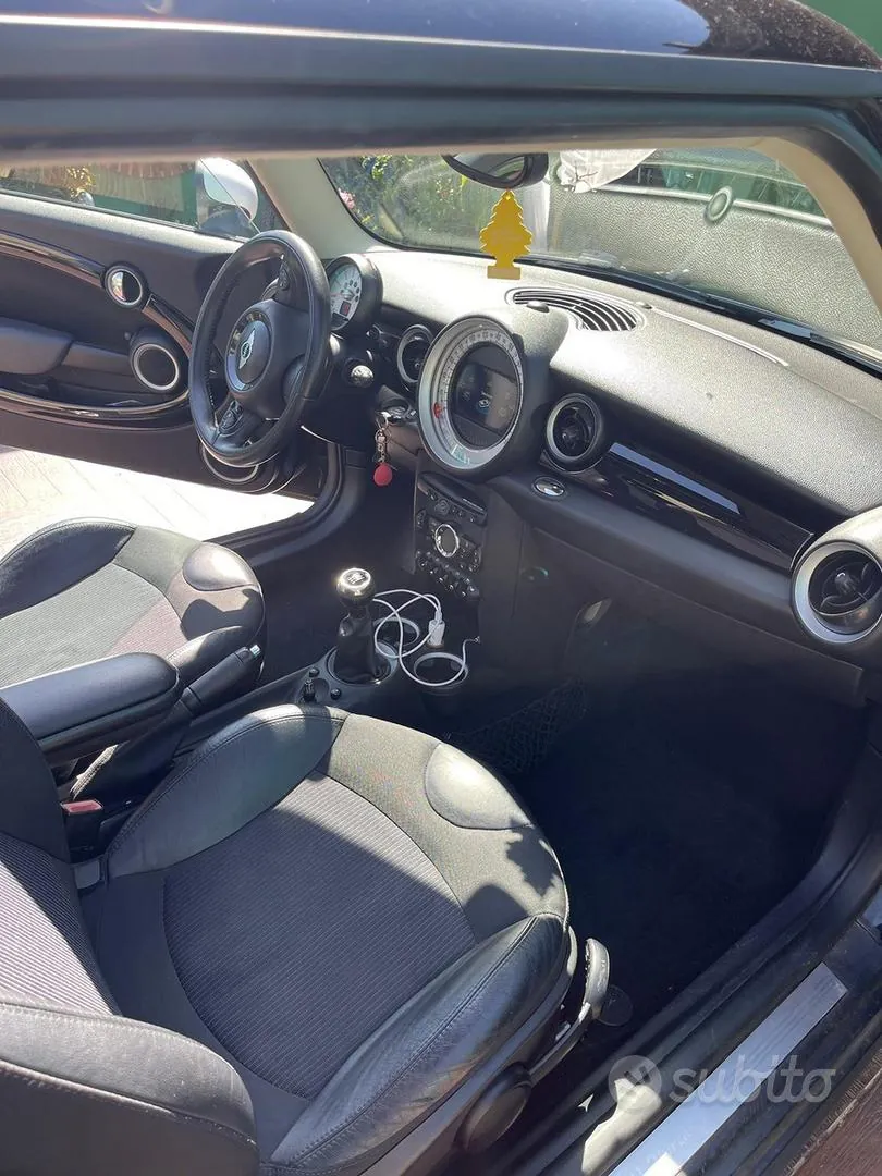 Mini Cooper 2013 photo 2