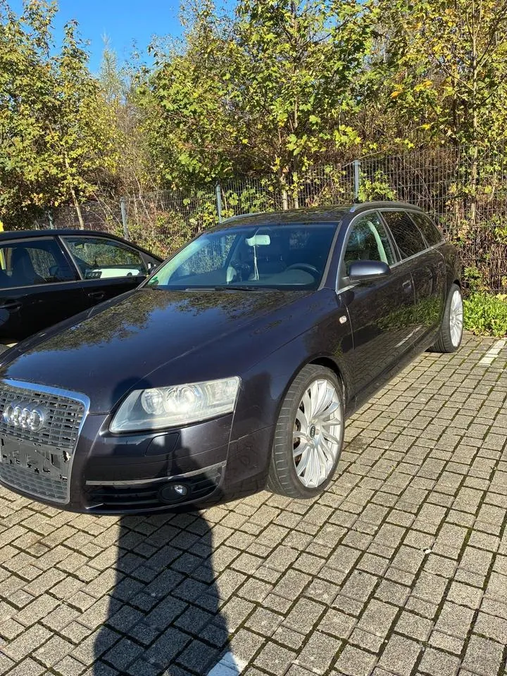 Audi A6 Quattro