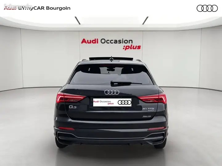Audi Q3 2018 photo 4