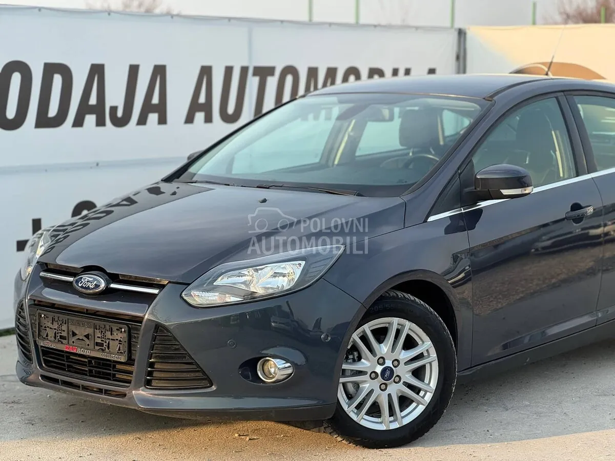 Ford Focus 2013 photo 2