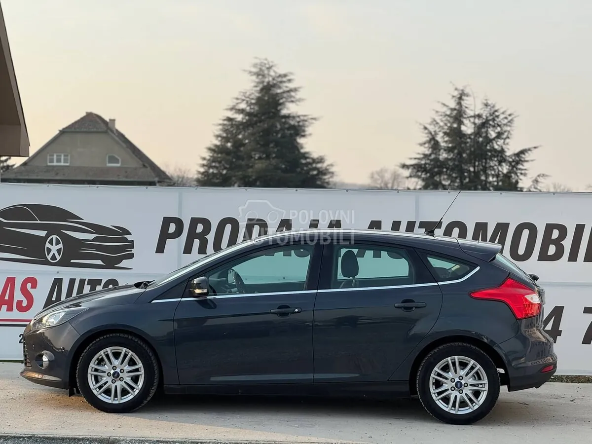 Ford Focus 2013 photo 4