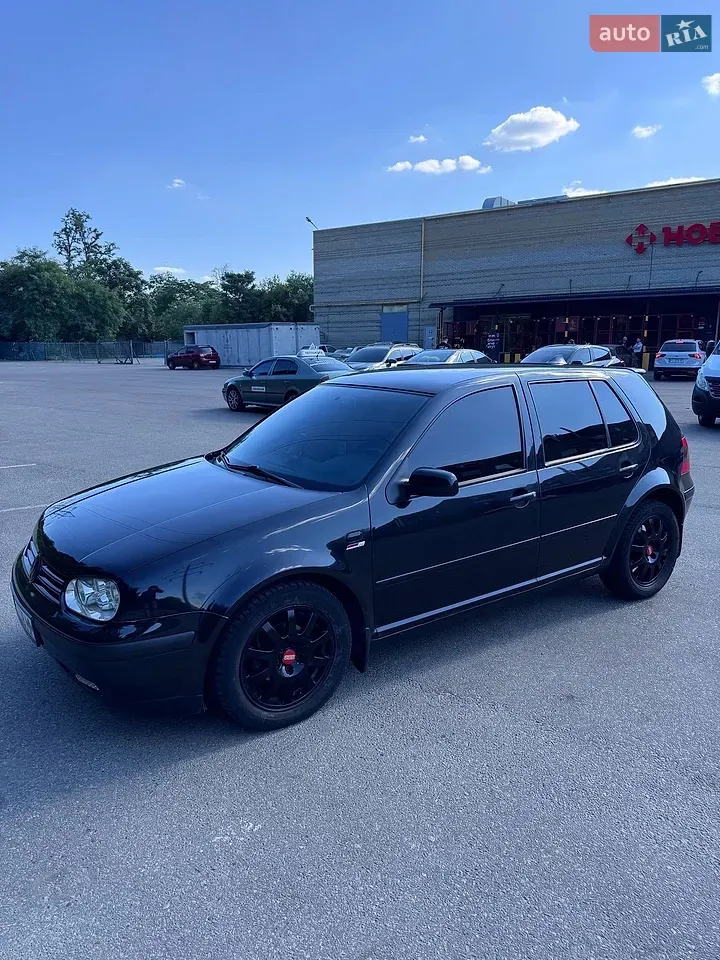 Volkswagen Golf 1998 photo 2
