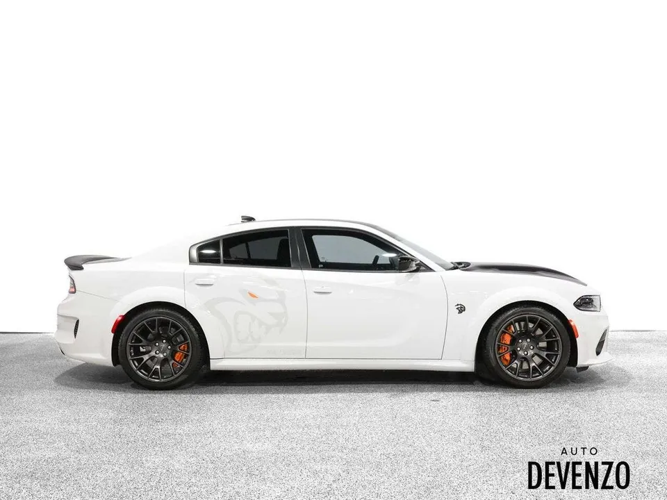 Dodge Charger 2023 photo 2