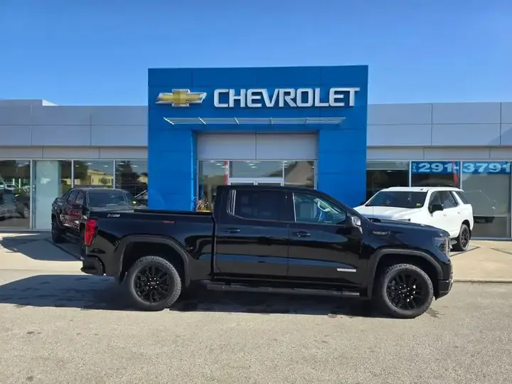 GMC Sierra 1500 2026 photo 2