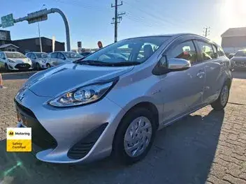 Toyota Aqua 2019 photo 4