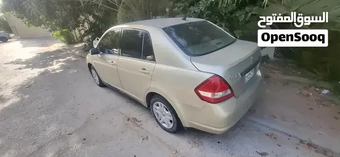 Nissan Tiida 2007 photo 2