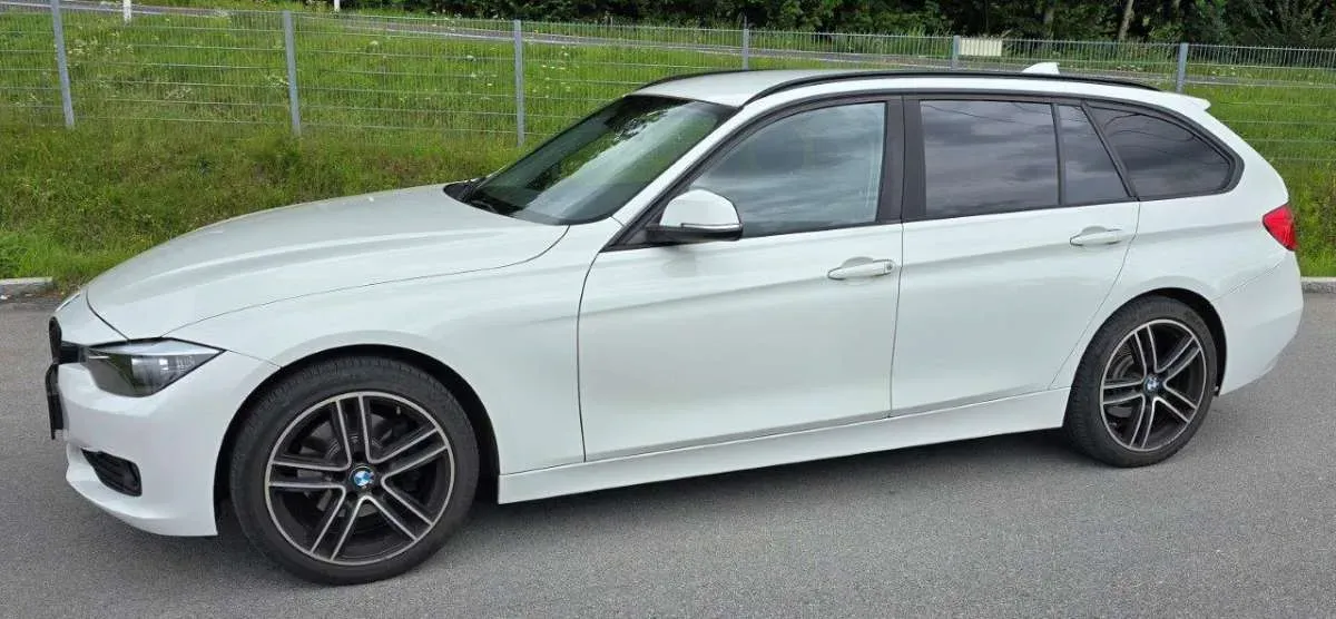 BMW 3 Series 2014 photo 3
