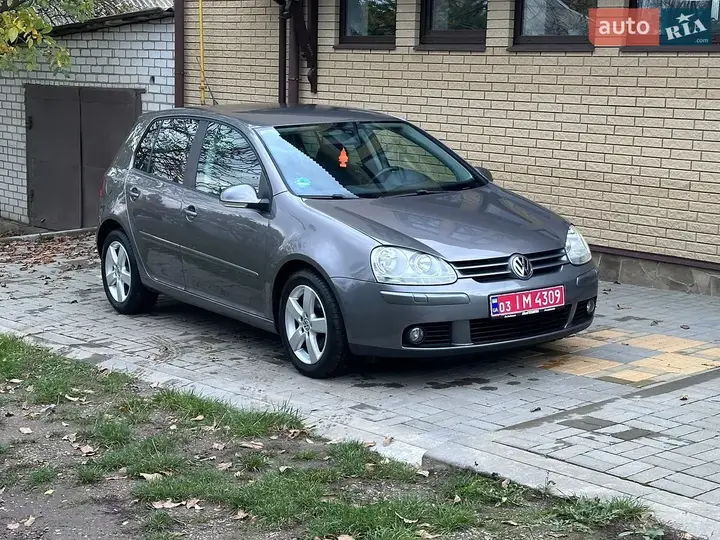 Volkswagen Golf 2008 photo 3