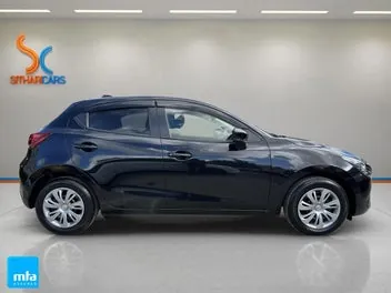 Mazda Demio 2017 photo 5