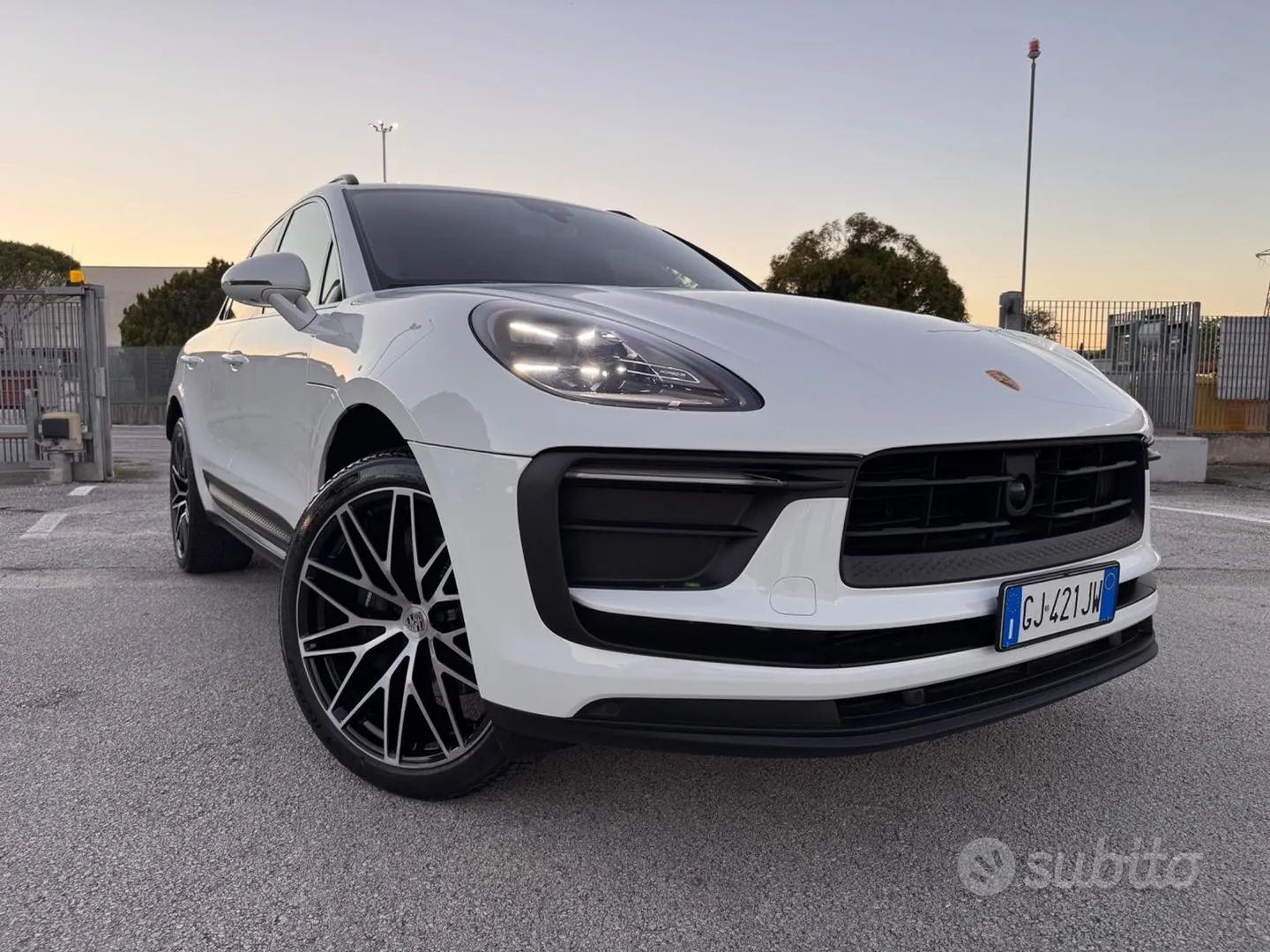 Porsche Macan 2022 photo 3