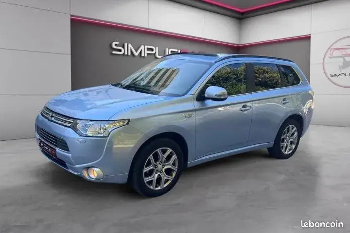 Mitsubishi Outlander 2014 photo 5