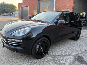 Porsche Cayenne 2014 photo 2