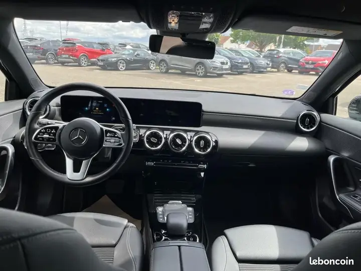 Mercedes-Benz A-Class 2021 photo 3