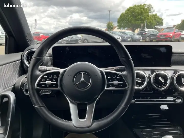 Mercedes-Benz A-Class 2021 photo 4