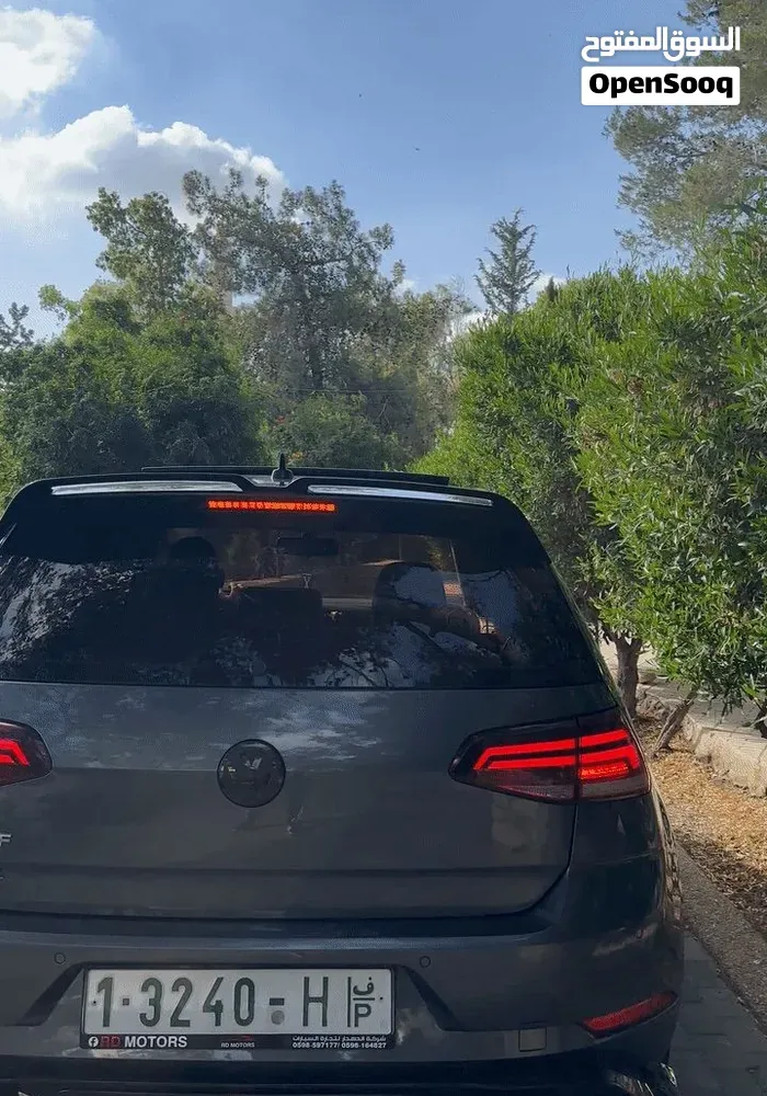Volkswagen Golf 2019 photo 2