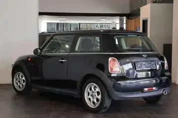 Mini One 2014 photo 3