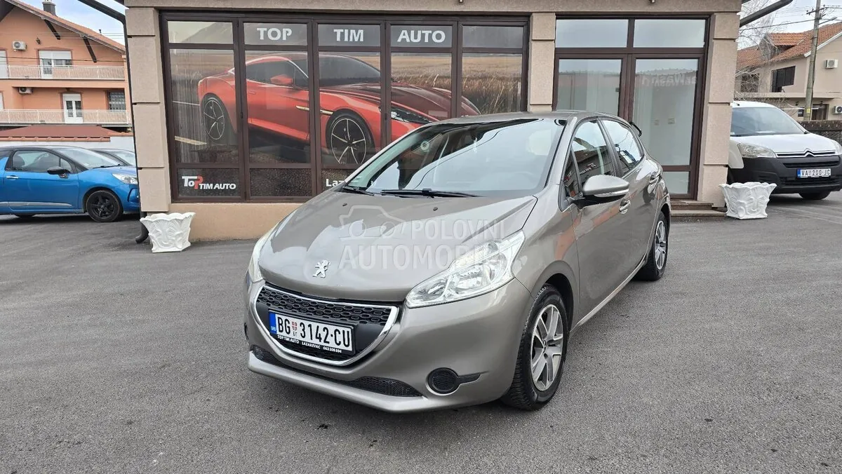 Peugeot 208