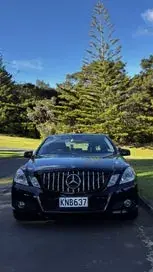 Mercedes-Benz E-Class 2010 photo 4
