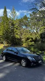 Mercedes-Benz E-Class 2010 photo 2