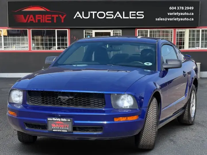 Ford Mustang 2005 photo 2