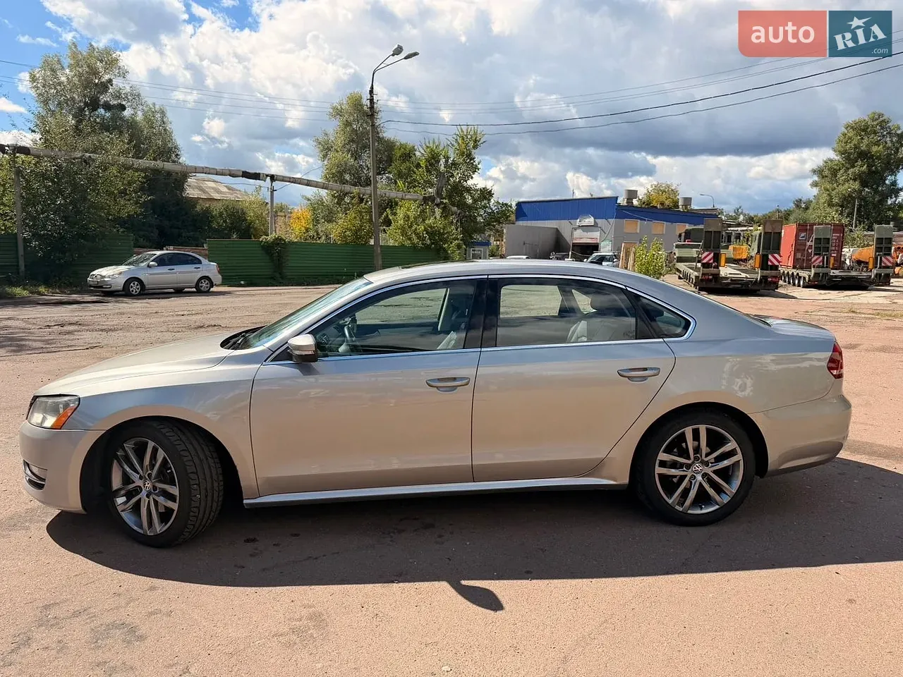 Volkswagen Passat 2013 photo 3