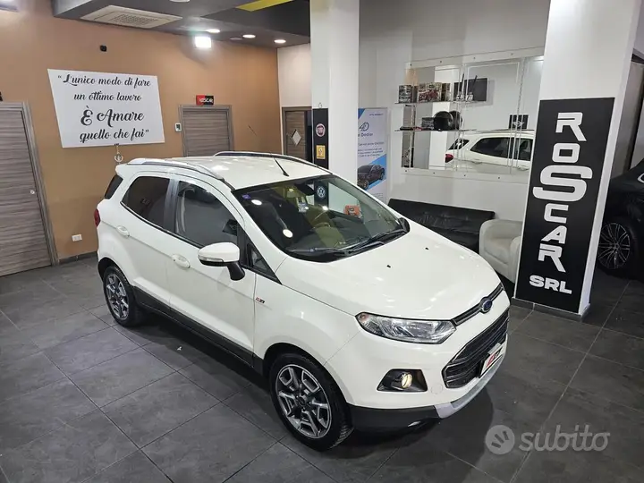 Ford Ecosport 2015 photo 2